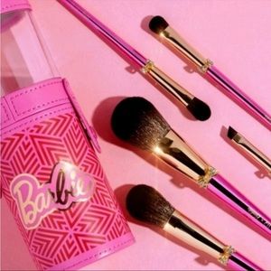 PUR x Barbie Brush ‘n’ Sparkle Makeup Brush Set